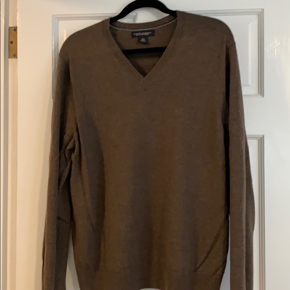 Men’s Large Banana Republic Sweater Brown